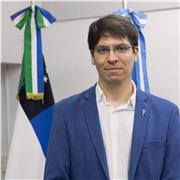 Te ayudo a mejorar y aprender mí lengua nativa, el Español, para que puedas comunicarte mejor !